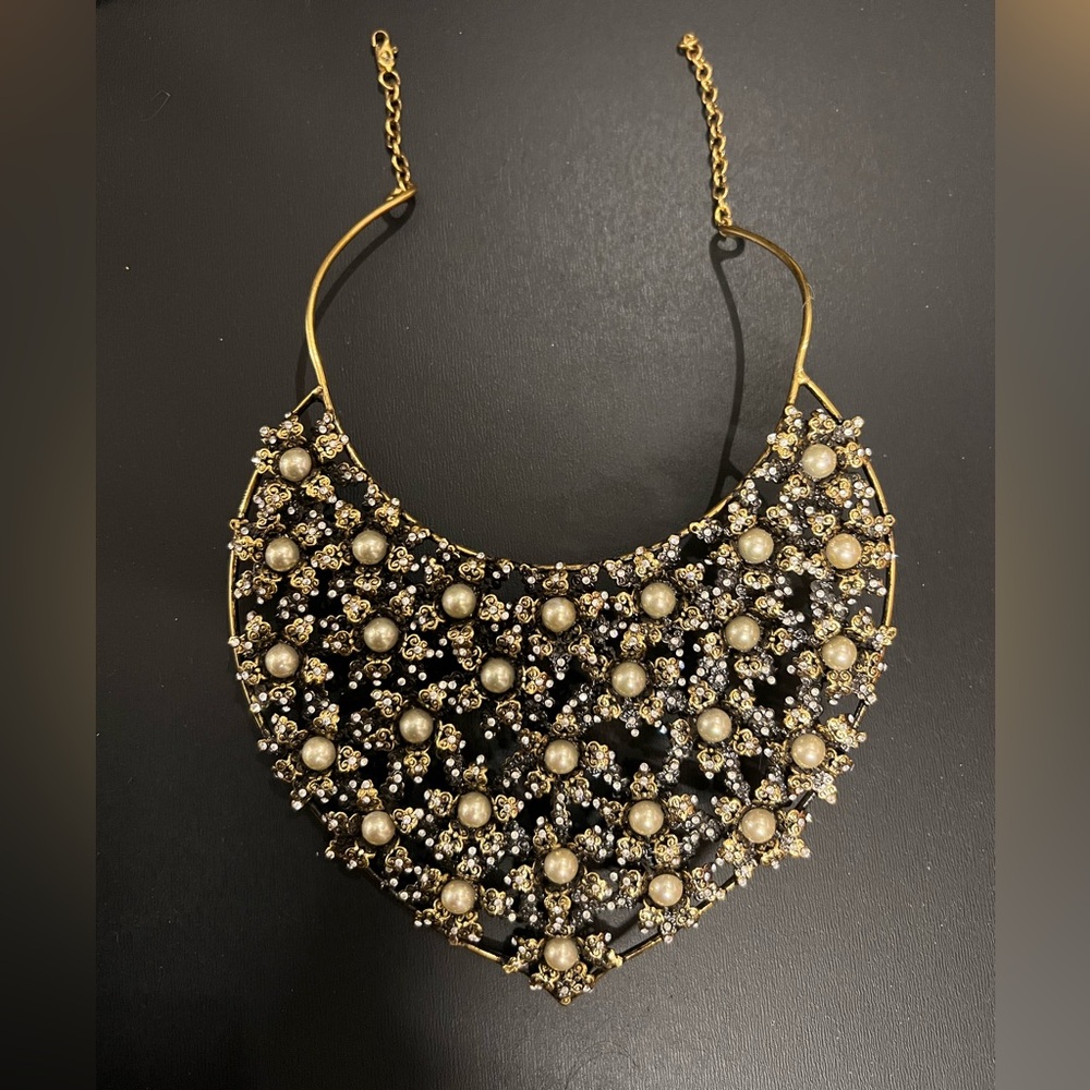 LaggioM Venezia vintage collectible costume jewelry collar bib necklace